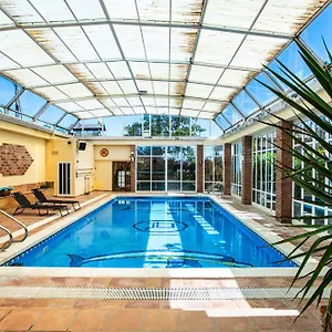 https://espacio-de-paz-ideal-para-familias-villa-amalia.catalonia-hotels.com